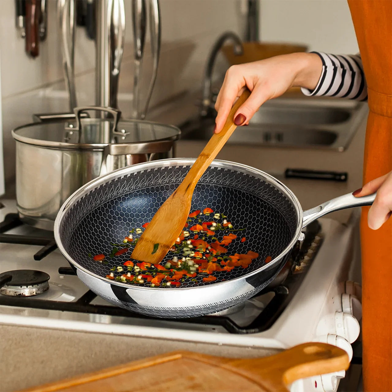 Fertere wok "Honeycomb" 30cm